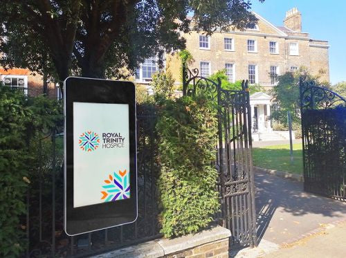 OUTDOOR DIGITAL ADVERTISING DISPLAYS