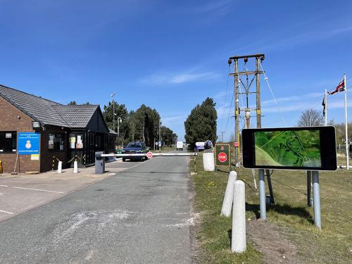 OUTDOOR DIGITAL ADVERTISING DISPLAYS